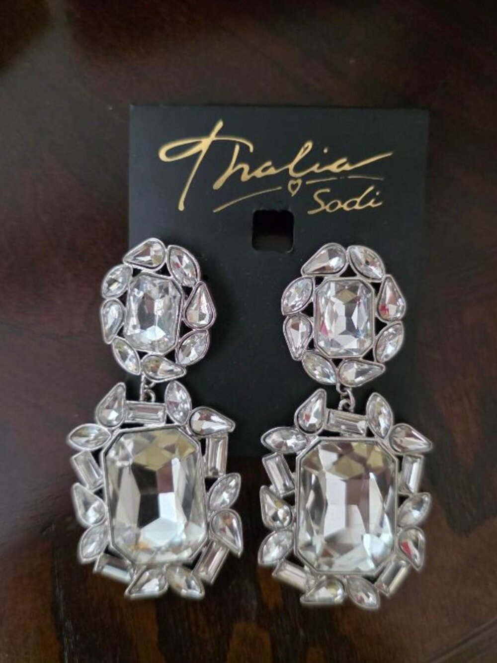 THALIA SODI CRYSTAL DROP EARRINGS - BEAUTIFUL! NWT